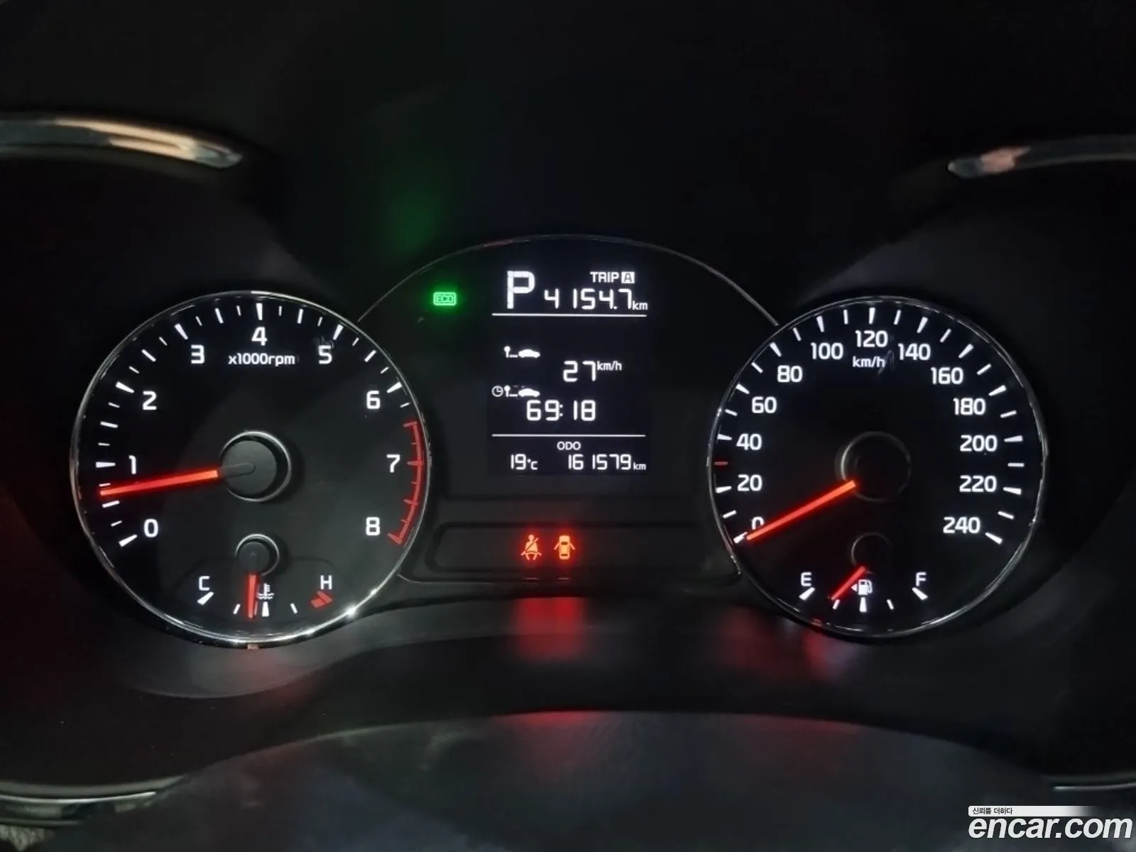 Kia K3 2017 — 12