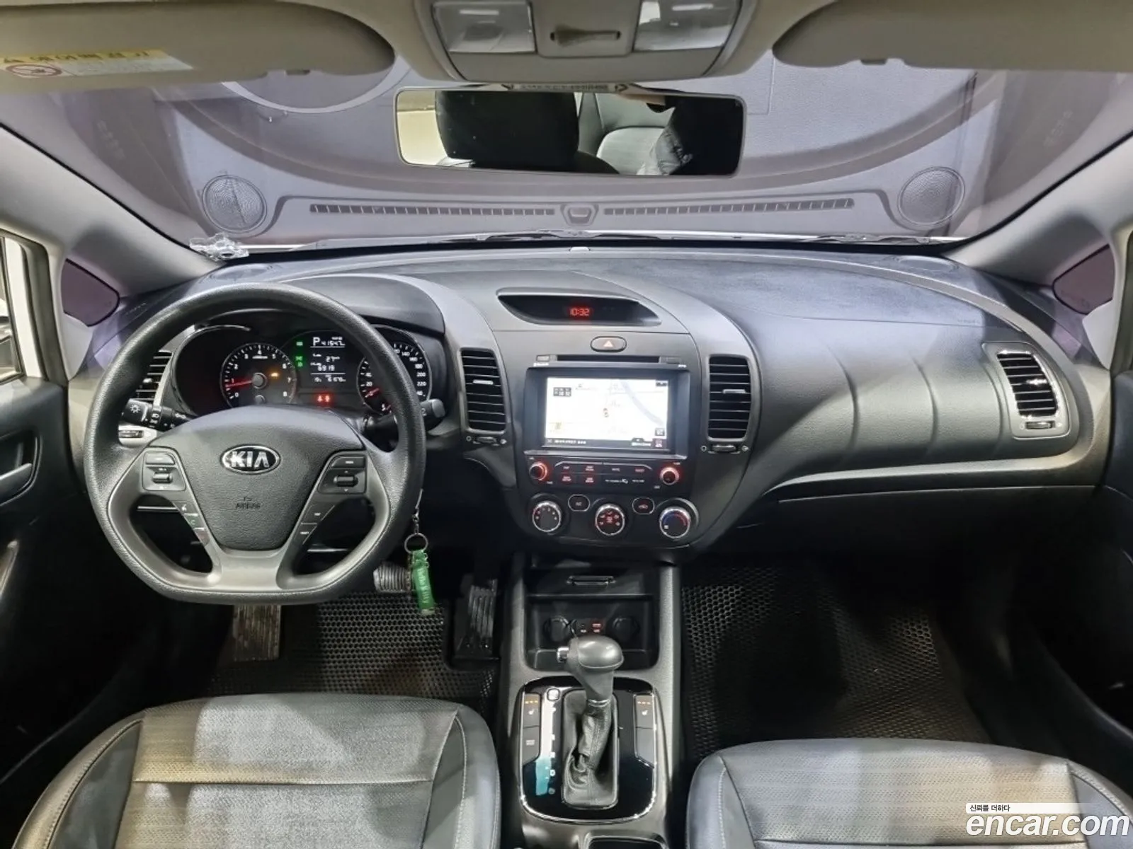 Kia K3 2017 — 13