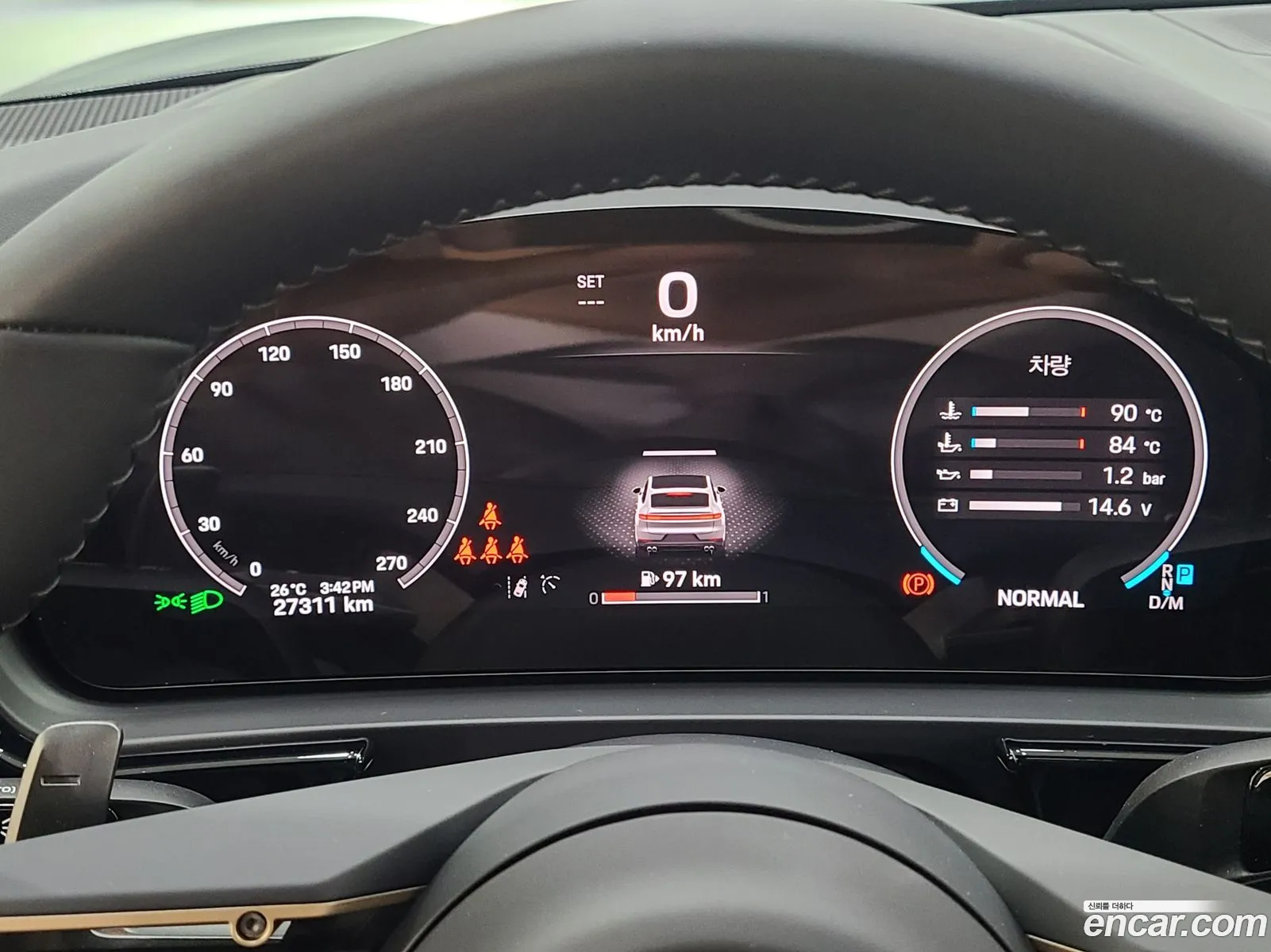 Porsche Cayenne 2025 — 3