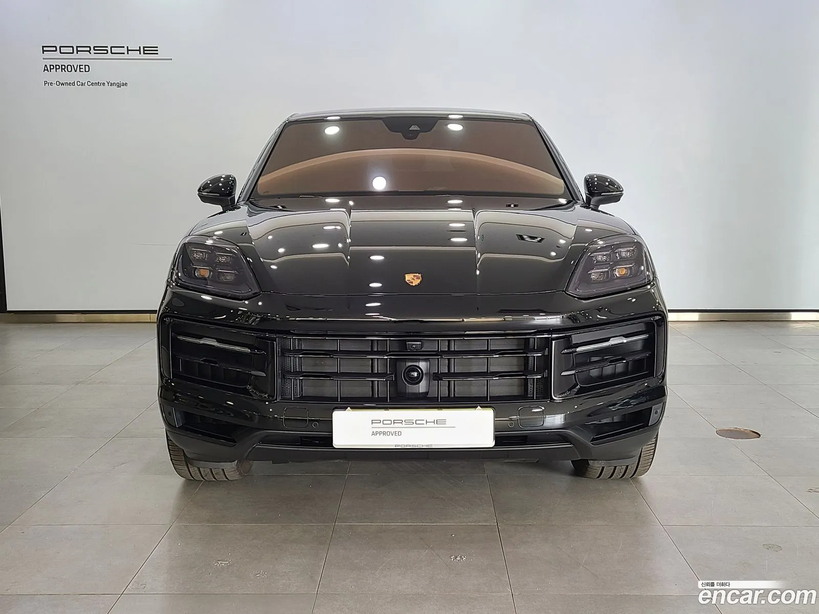 Porsche Cayenne 2025 — 18