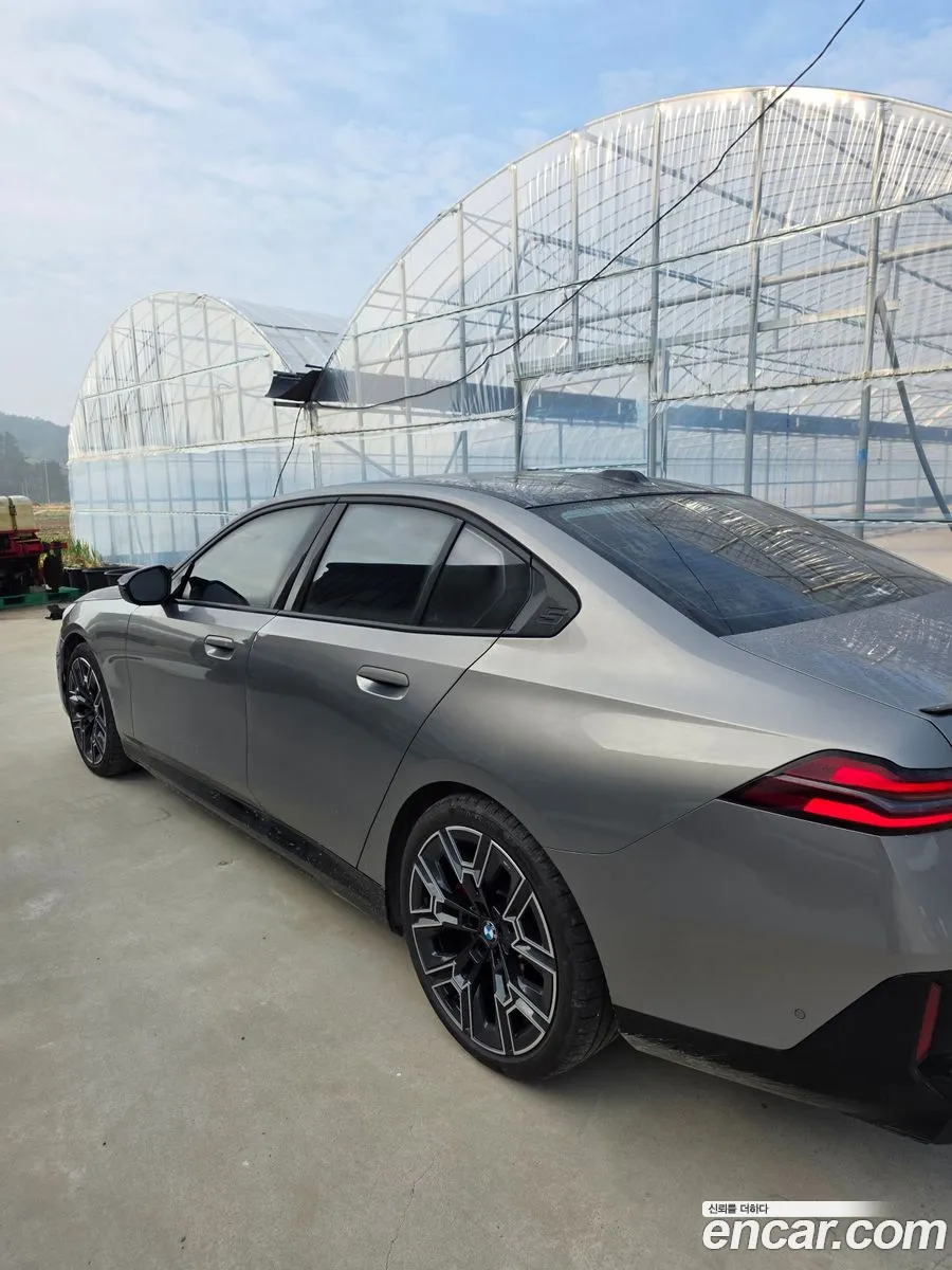BMW i5 2025 — 3