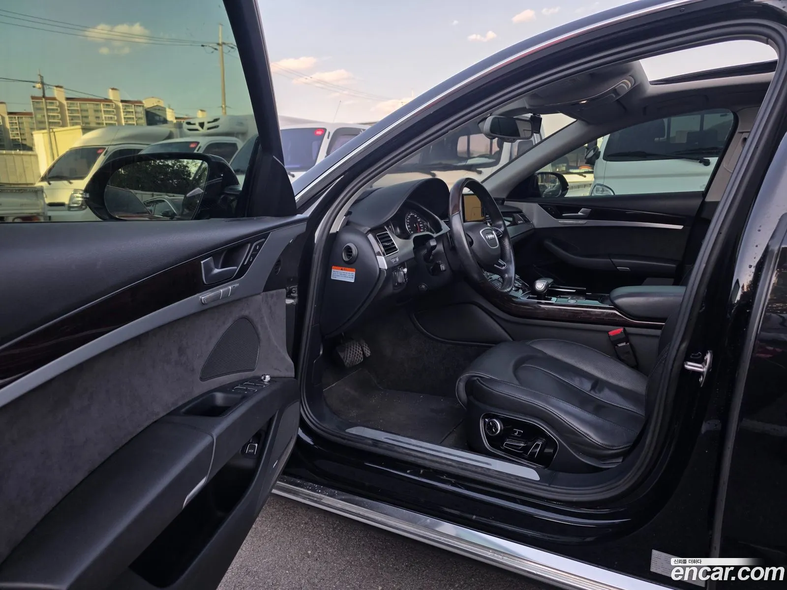 Audi A8 2015 — 18
