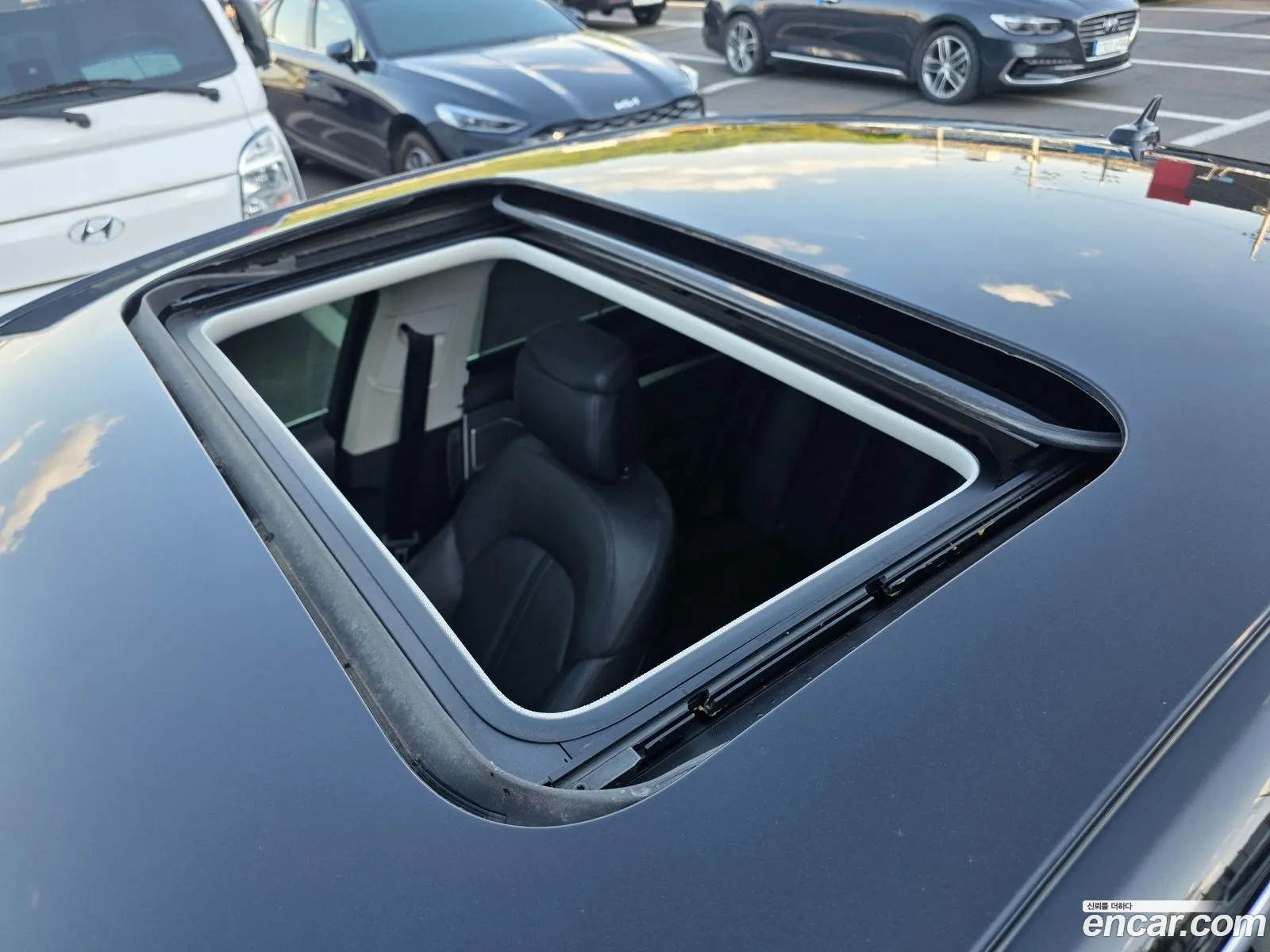 Audi A8 2015 — 12