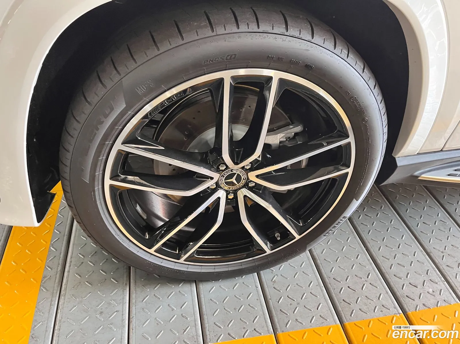 Mercedes-Benz GLS-Class X167 2025 — 8