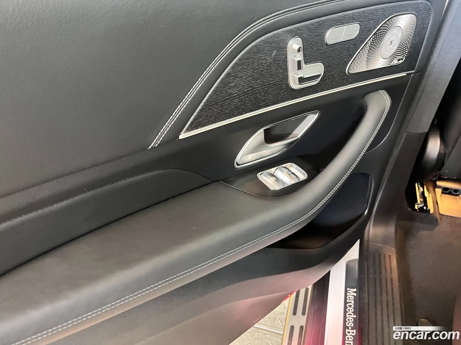 Mercedes-Benz GLS-Class X167 2025 — 9