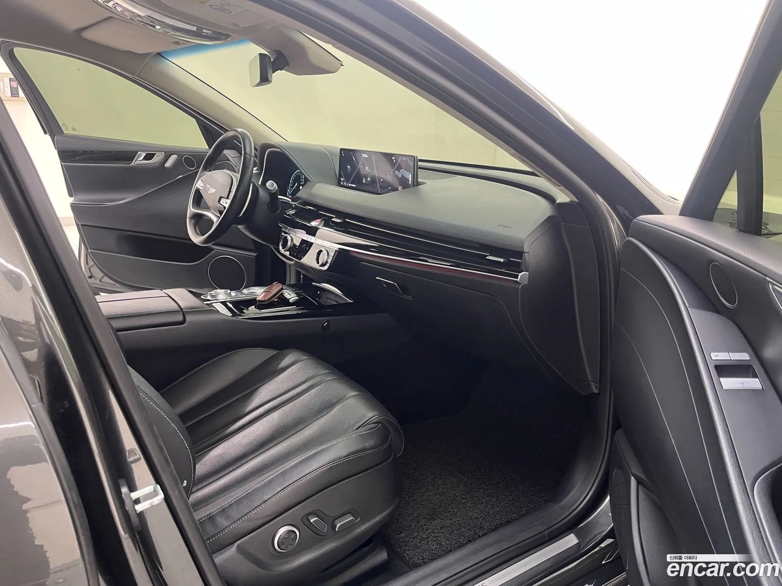 Genesis G80 2022 — 15
