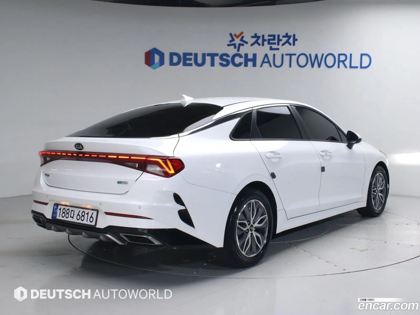 Kia K5 Hybrid 2021 — 6