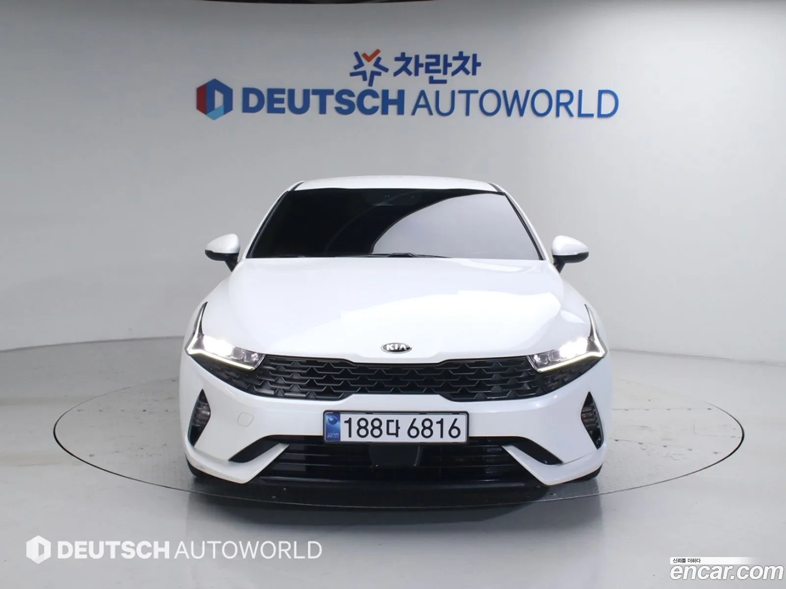 Kia K5 Hybrid 2021 — 4