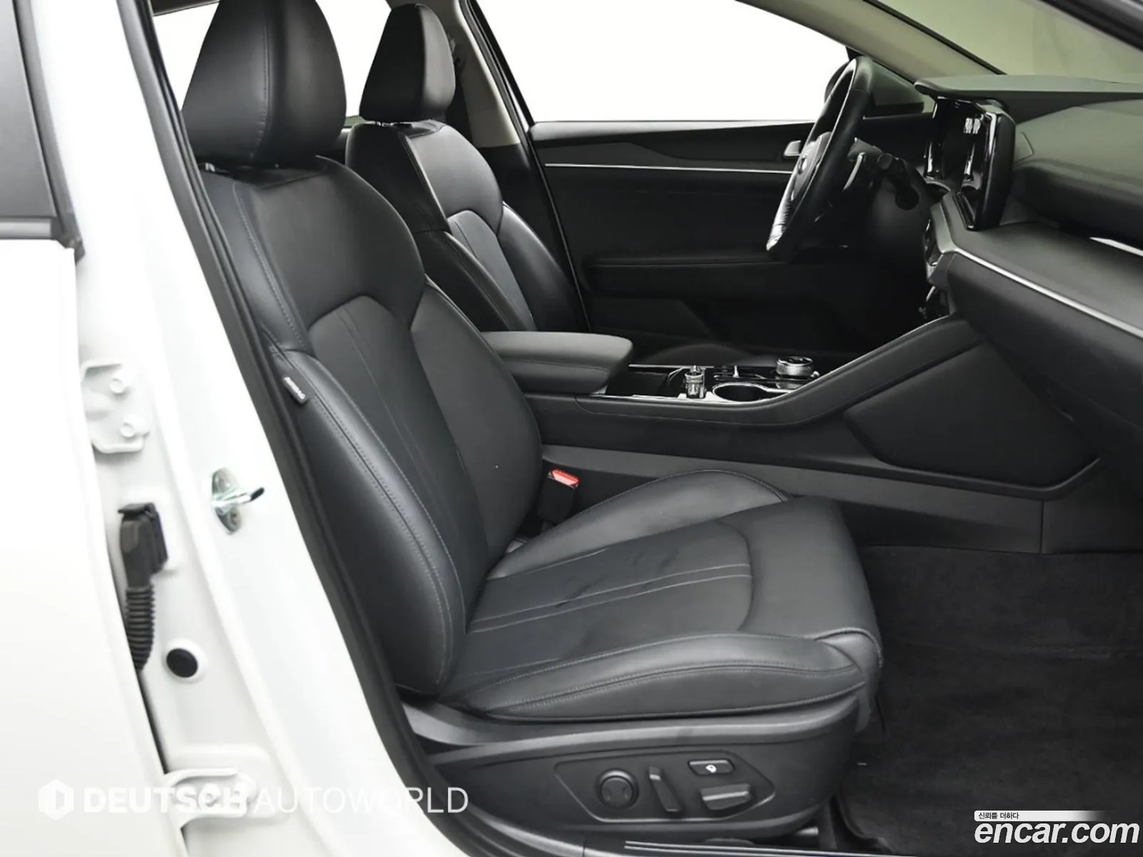 Kia K5 Hybrid 2021 — 8