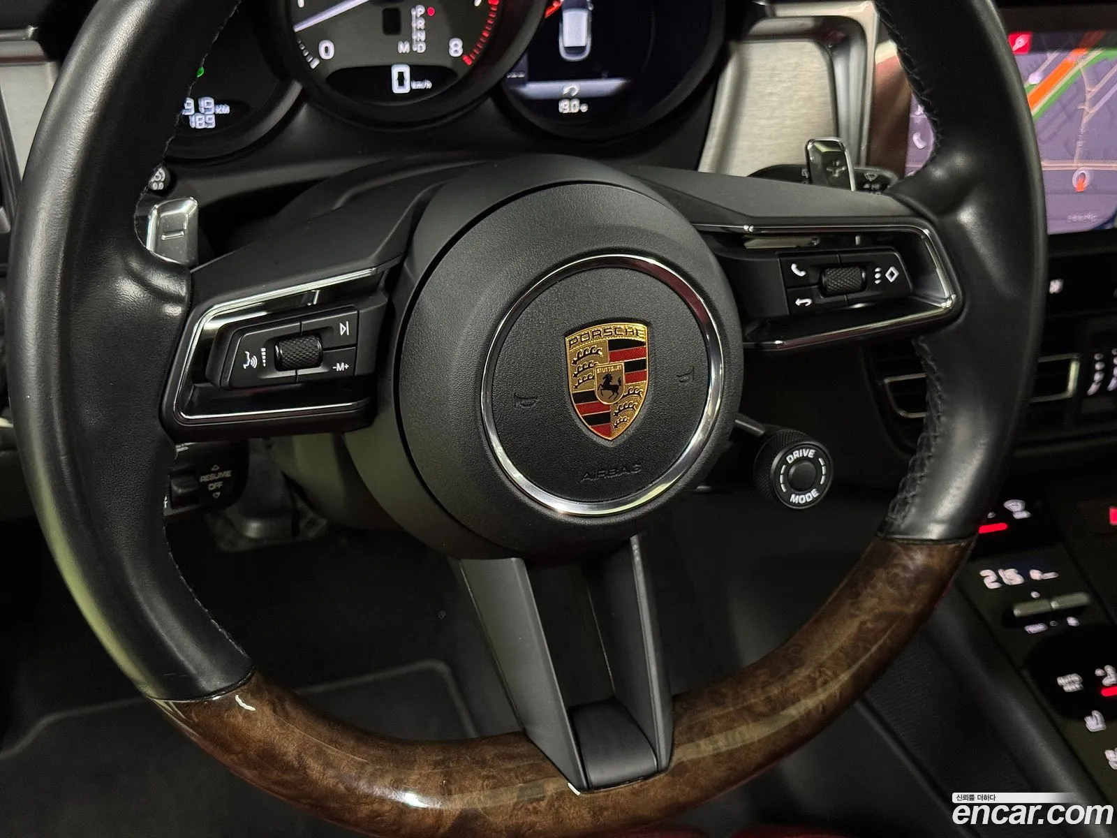 Porsche Macan 2023 — 15