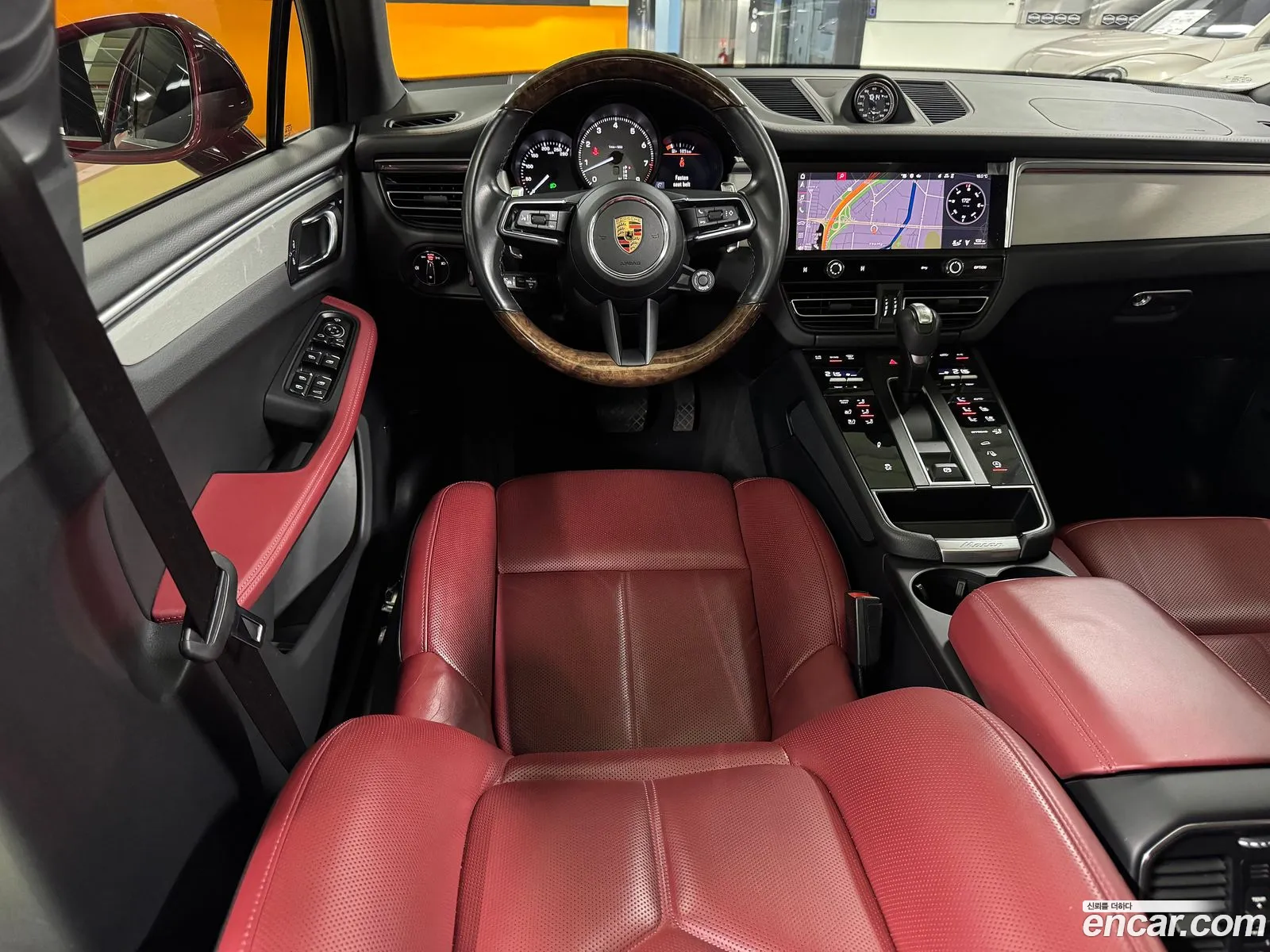 Porsche Macan 2023 — 11