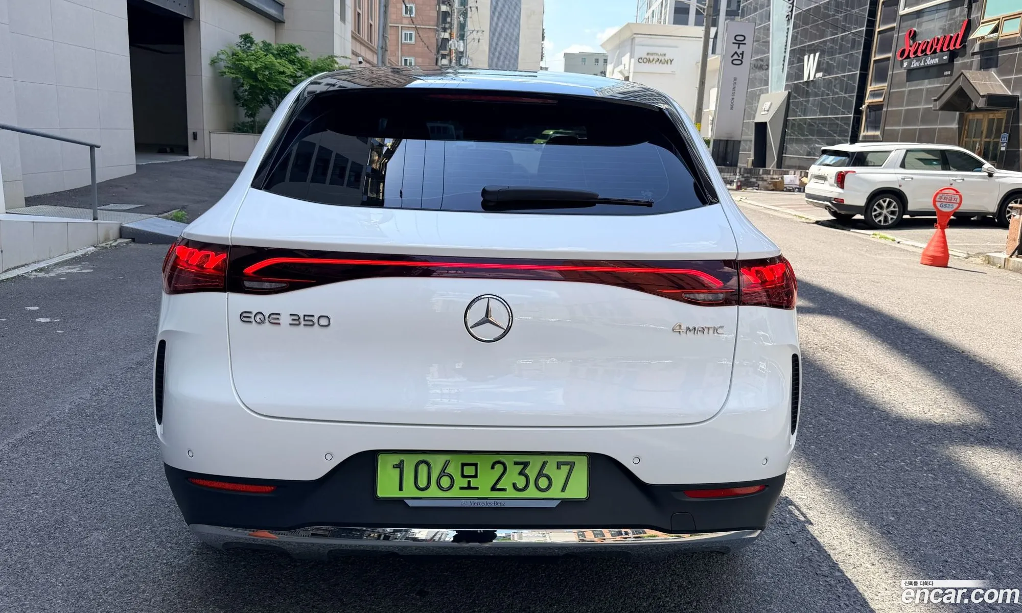 Mercedes-Benz EQE SUV X294 2024 — 12