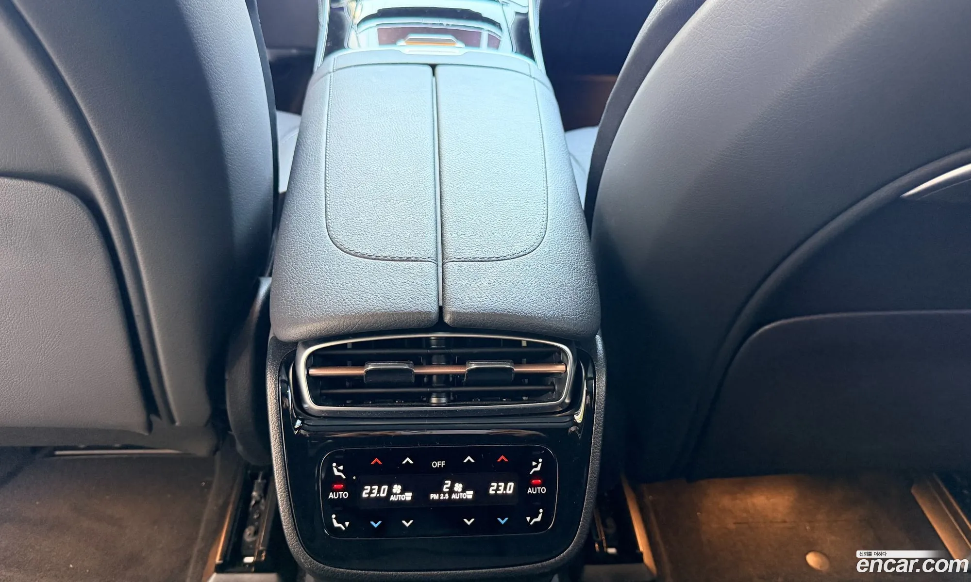 Mercedes-Benz EQE SUV X294 2024 — 3