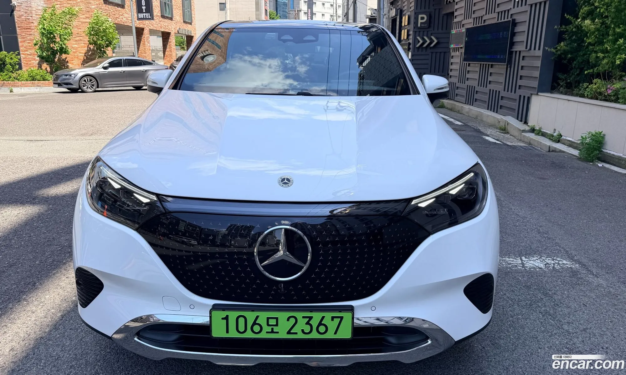 Mercedes-Benz EQE SUV X294 2024 — 16