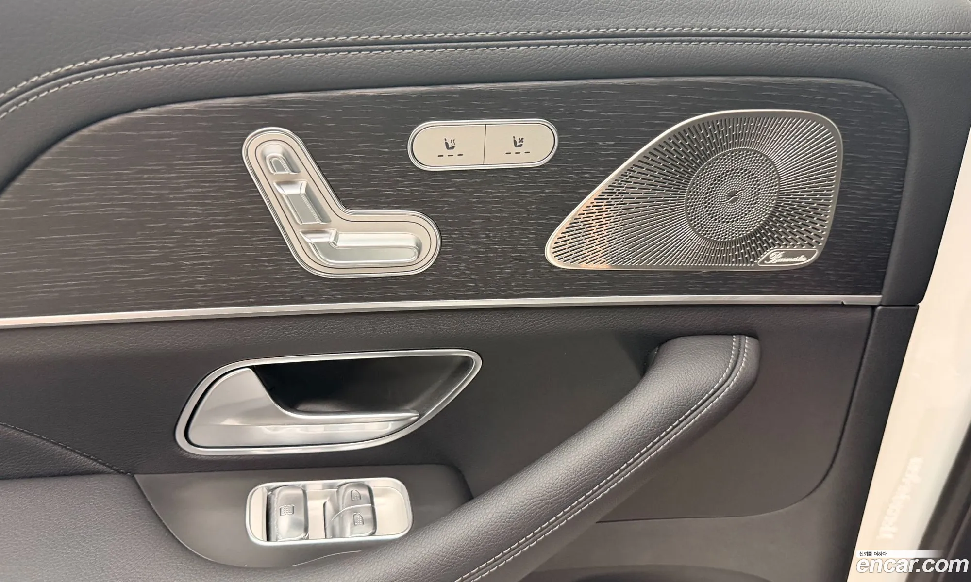 Mercedes-Benz GLS-Class X167 2025 — 12