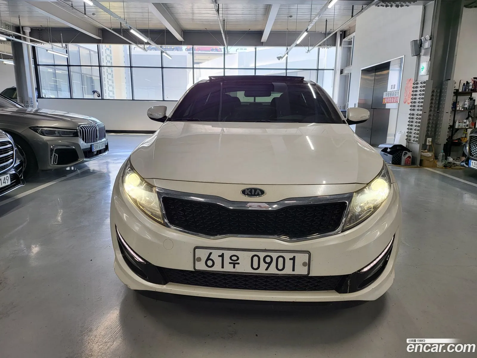 Kia K5 2010 — 12
