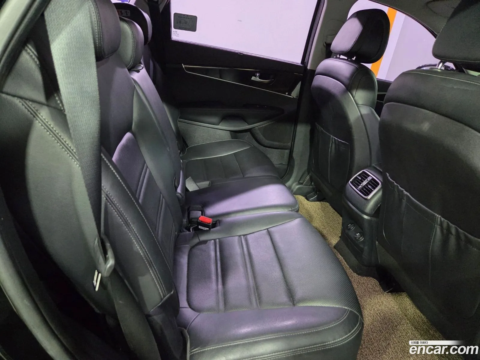 Kia Sorento 2015 — 17
