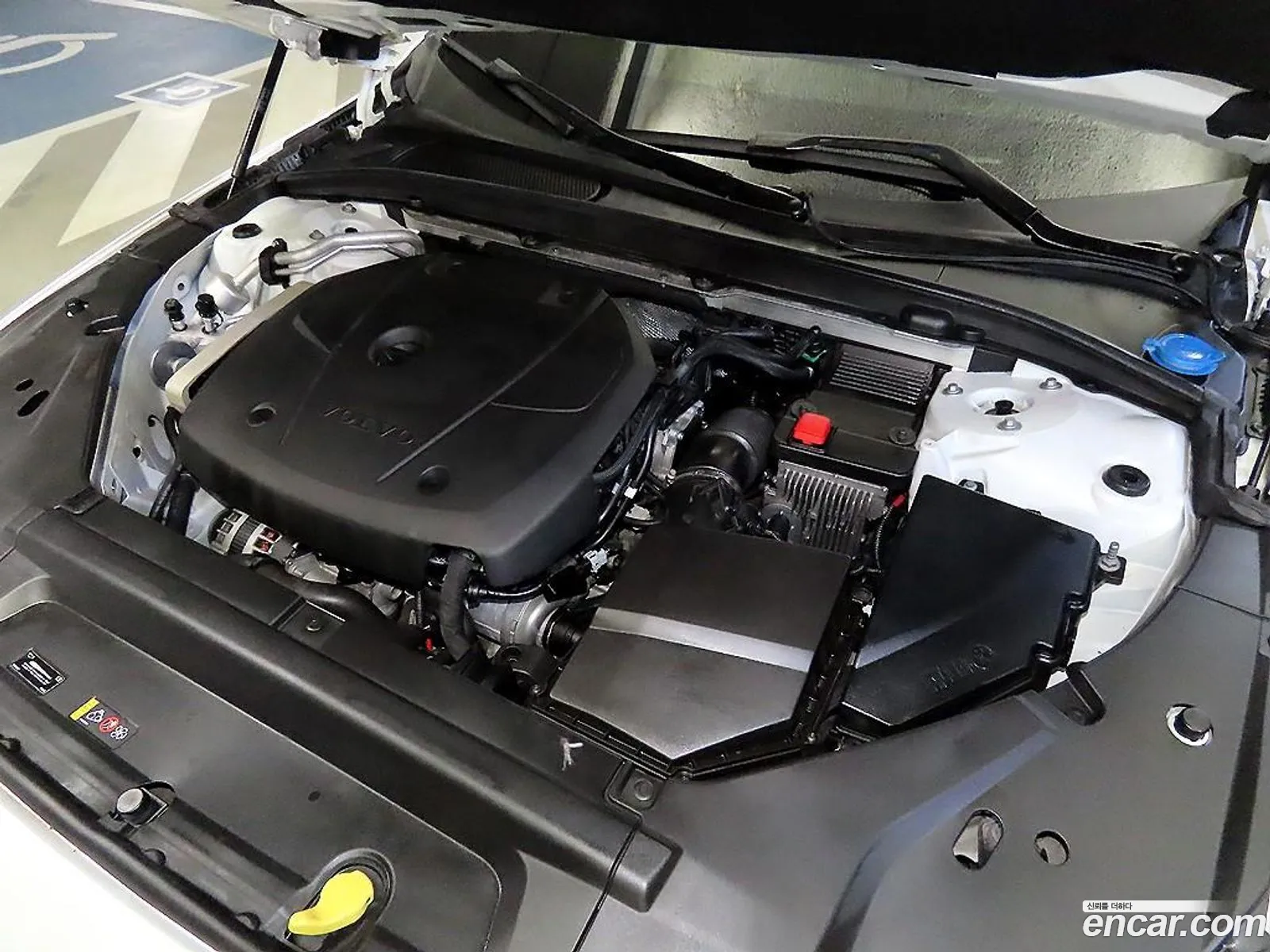 Volvo S90 2018 — 8