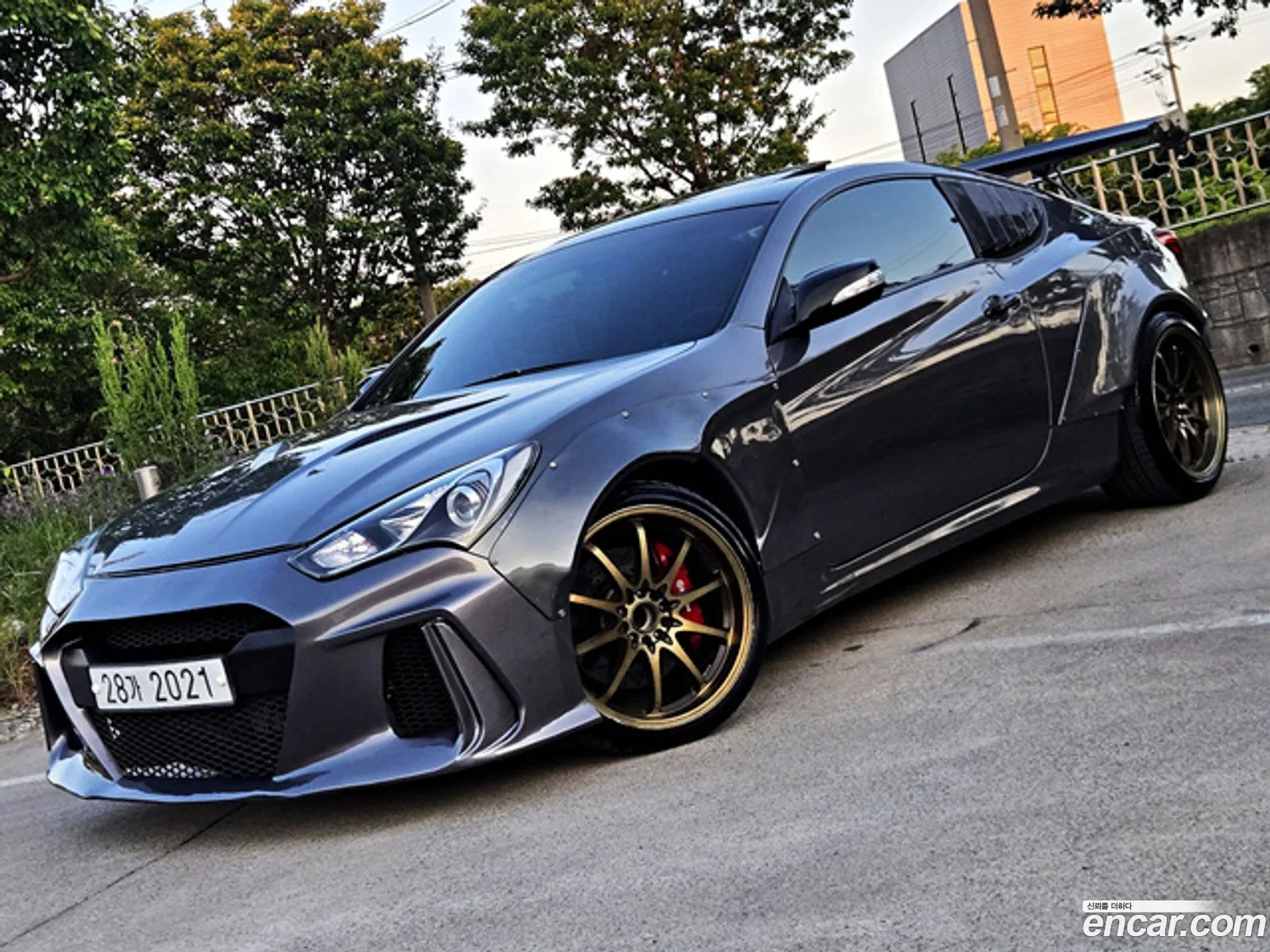 Hyundai Genesis Coupe