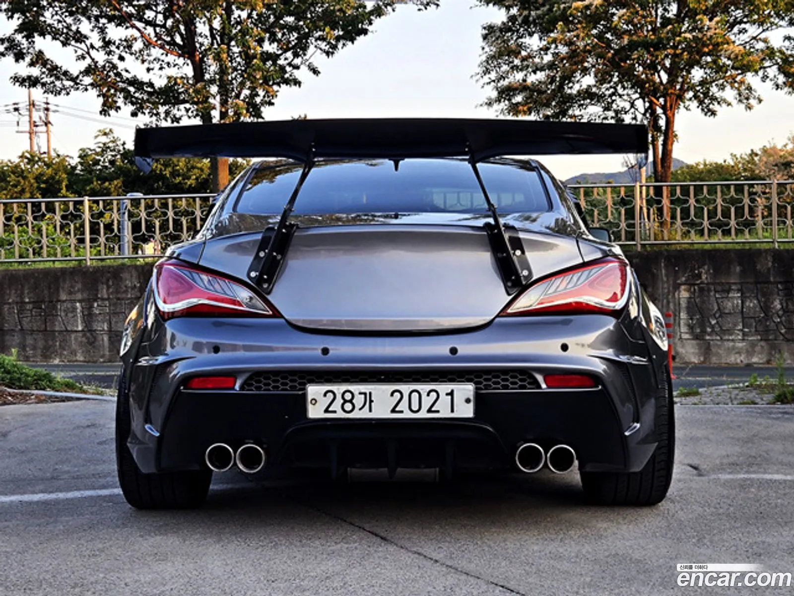 Hyundai Genesis Coupe