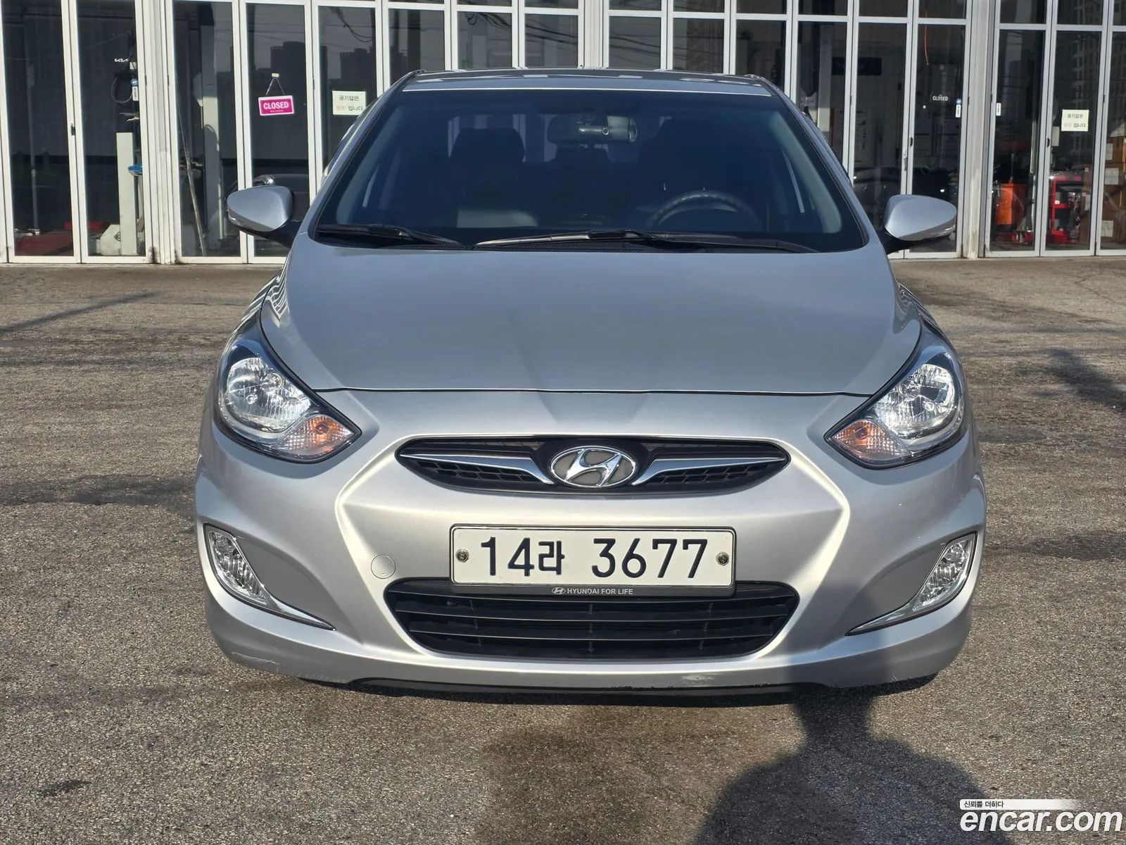 Hyundai Accent 2011 — 3