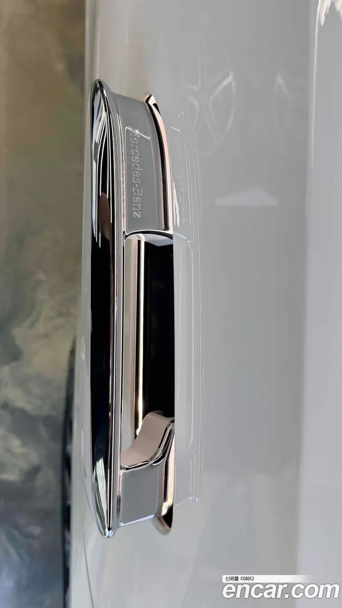Mercedes-Benz E-Class W214 2025 — 3