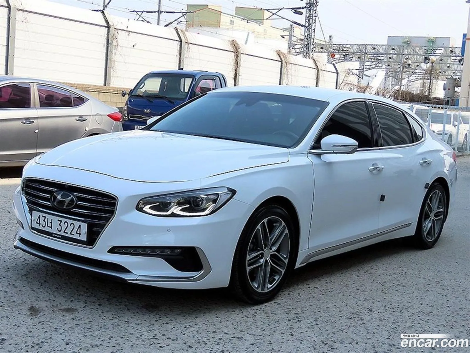 Hyundai Grandeur IG 2019 — 18
