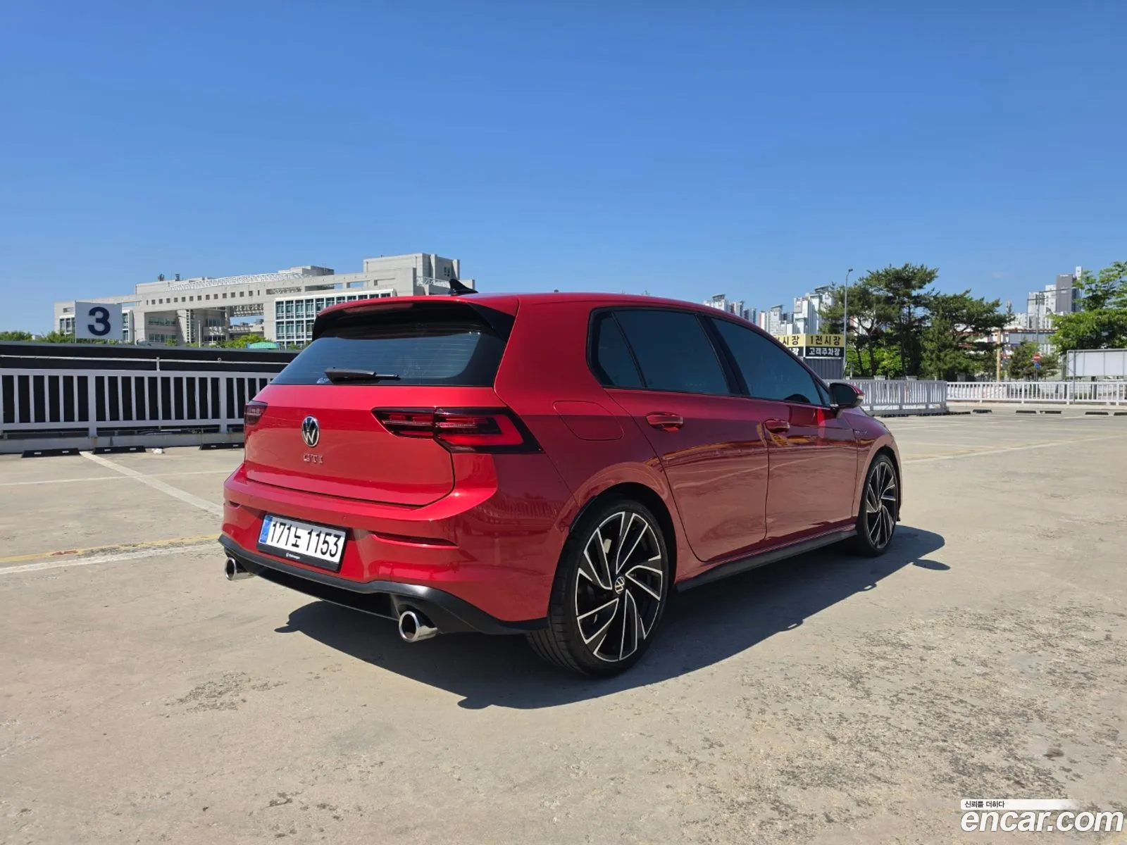 Volkswagen Golf 8th Gen 2024 — 11