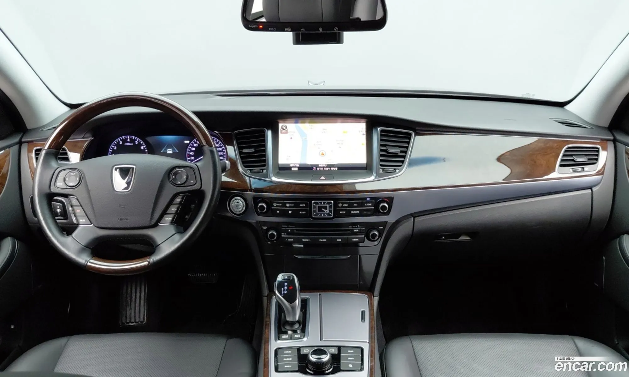 Hyundai Equus 2013 — 8