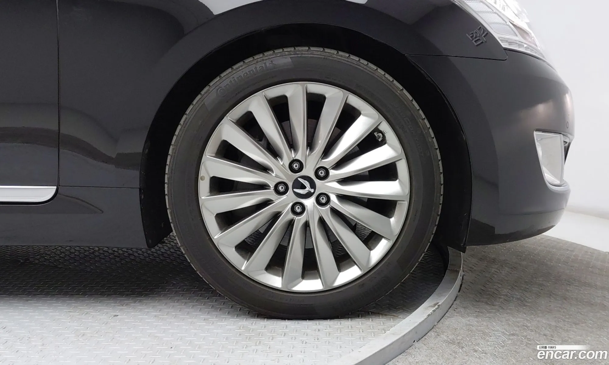 Hyundai Equus 2013 — 2