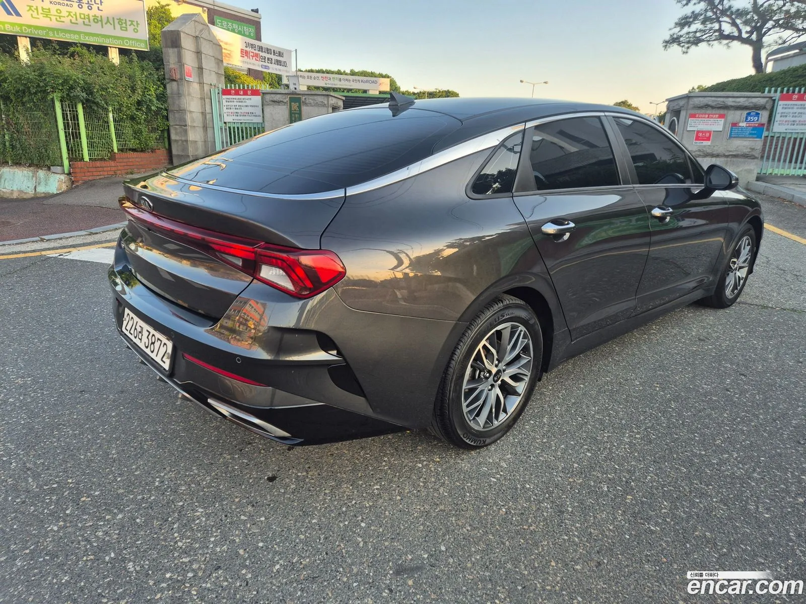 Kia K5 2020 — 10