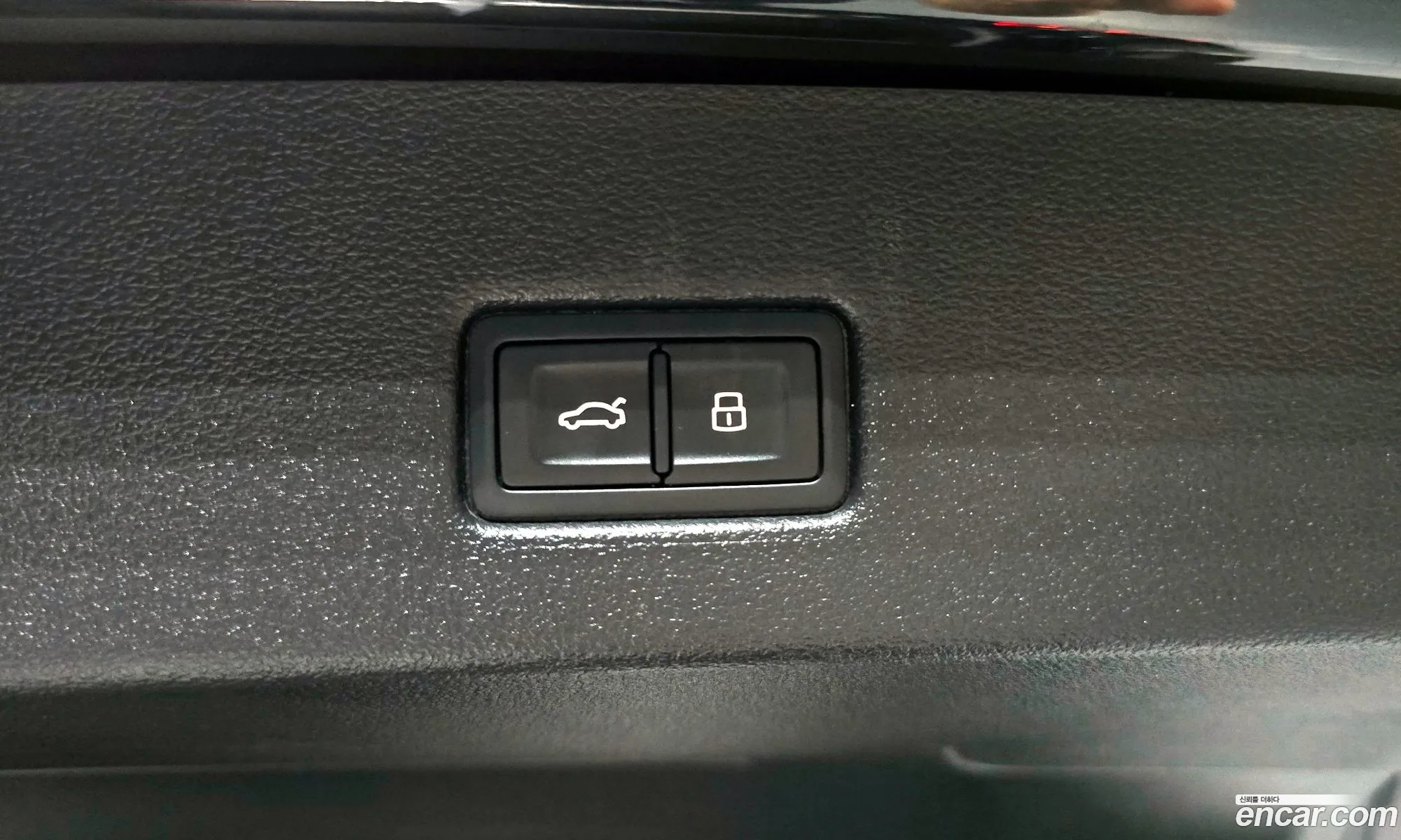 Audi A7 2020 WAUZZZF23LN044136 — 10
