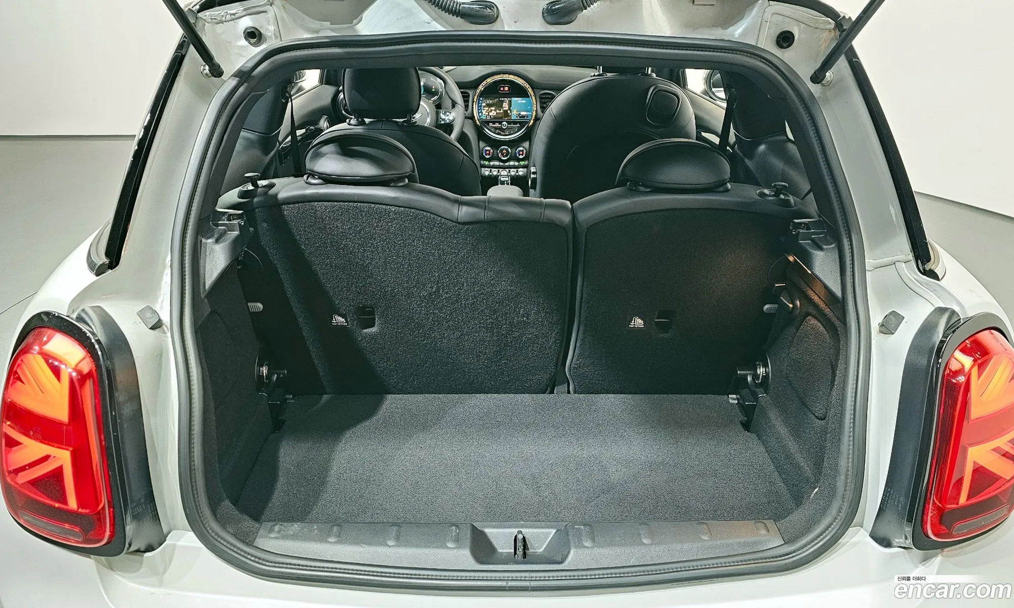 Mini Cooper S 2024 — 5