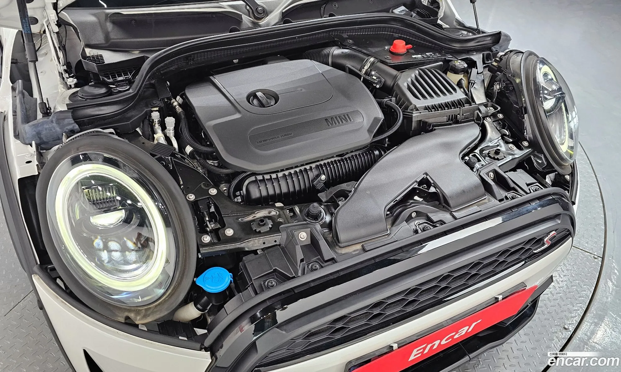 Mini Cooper S 2024 — 15
