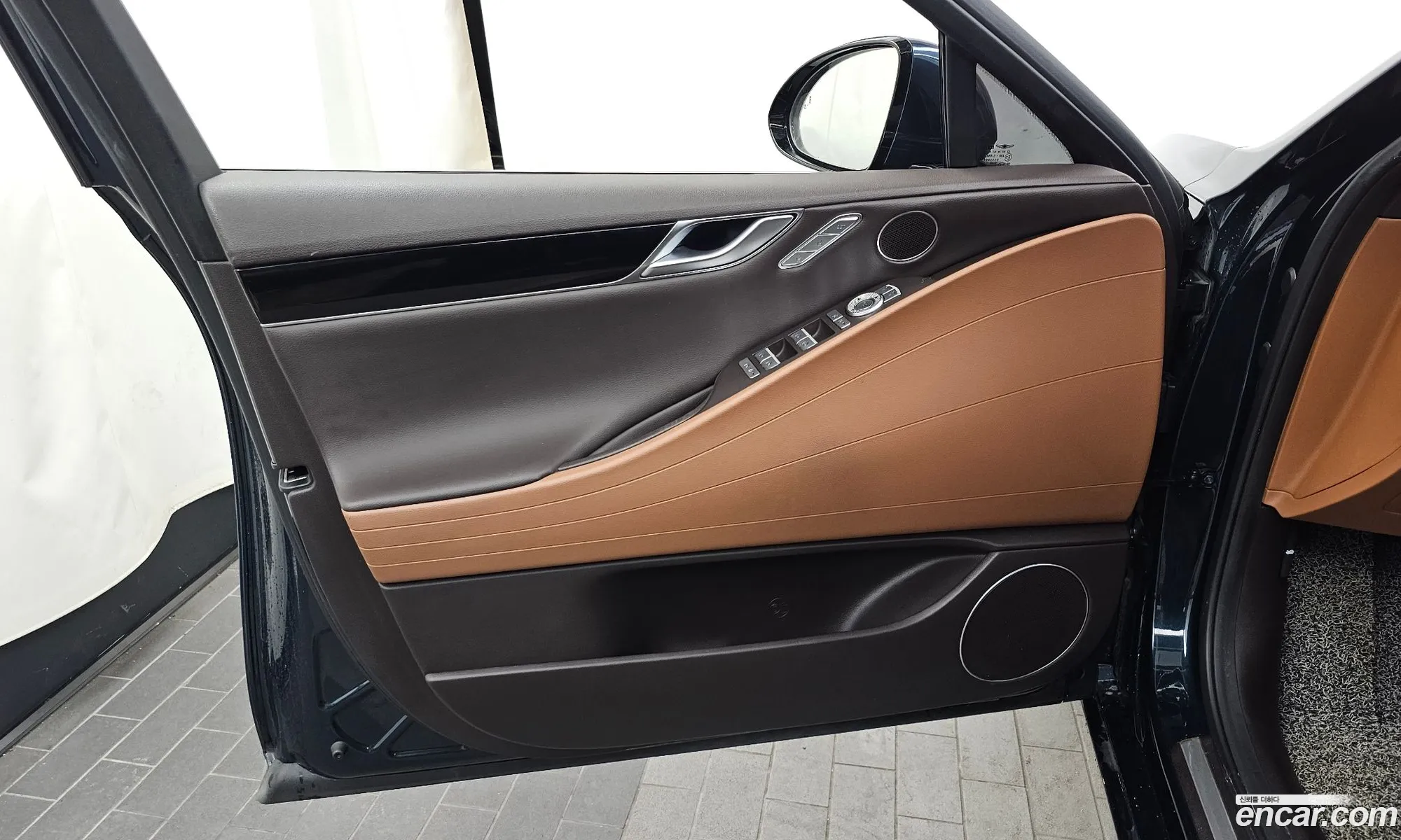 Genesis G80 2020 — 32