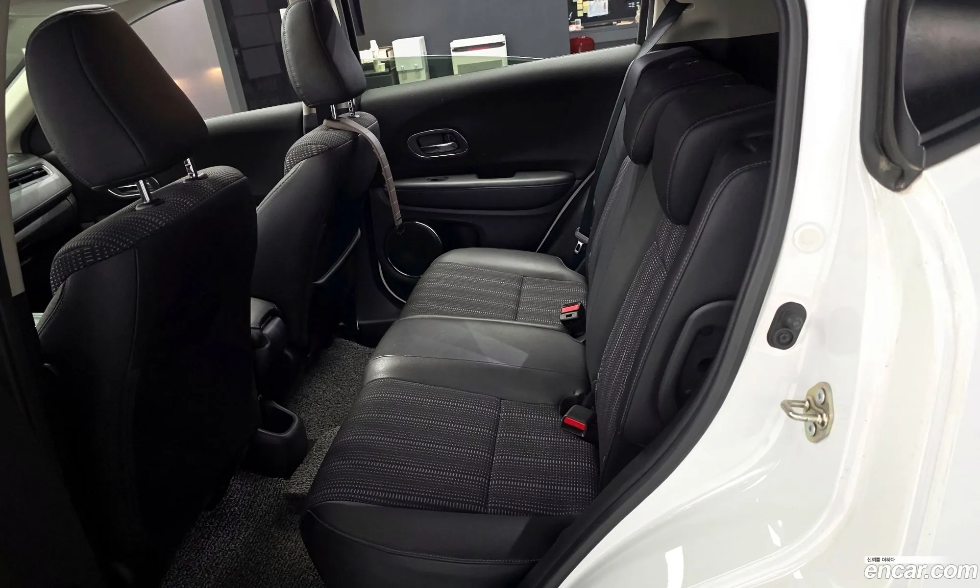 Honda HR-V 2016 3HGRU5850GM200040 — 15