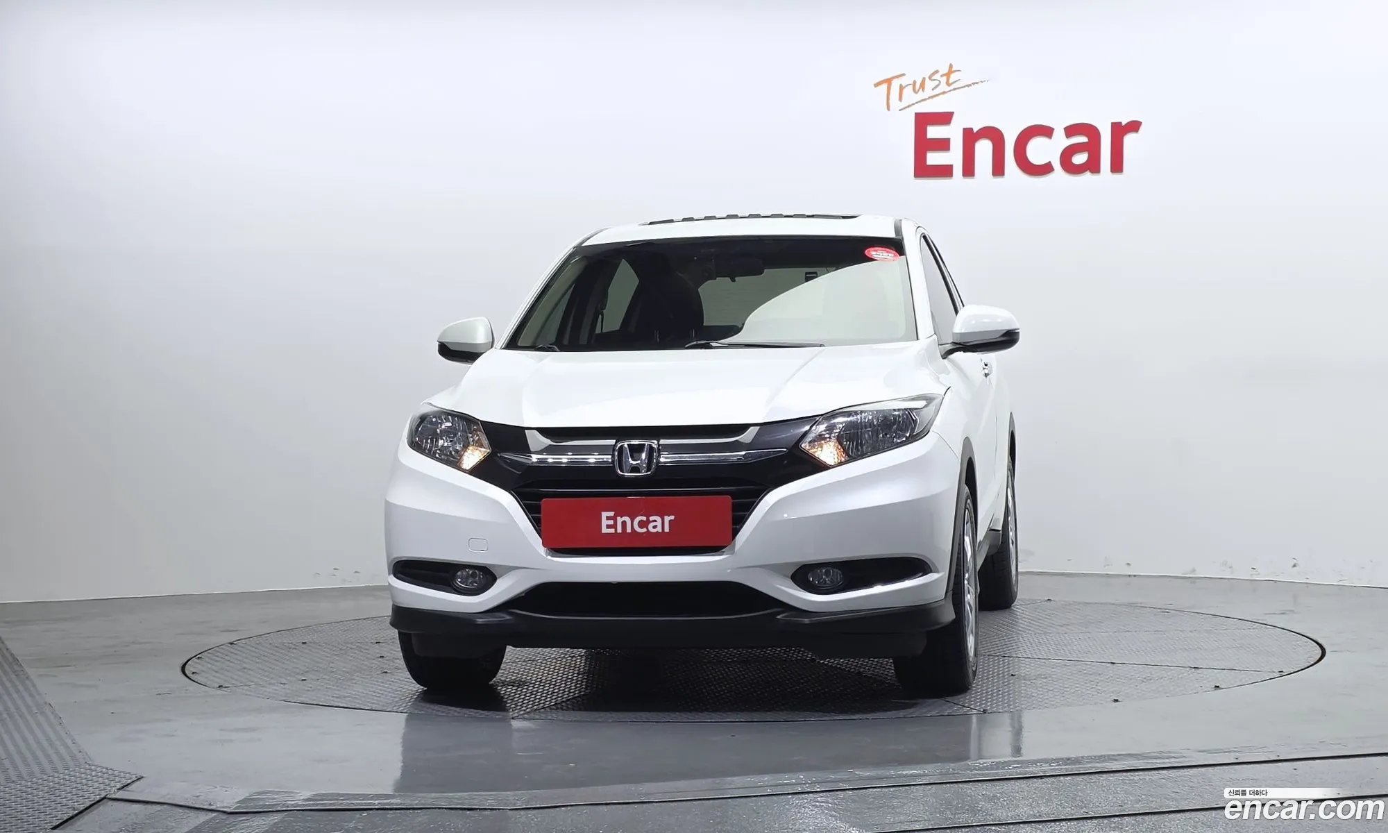 Honda HR-V 2016 3HGRU5850GM200040 — 18