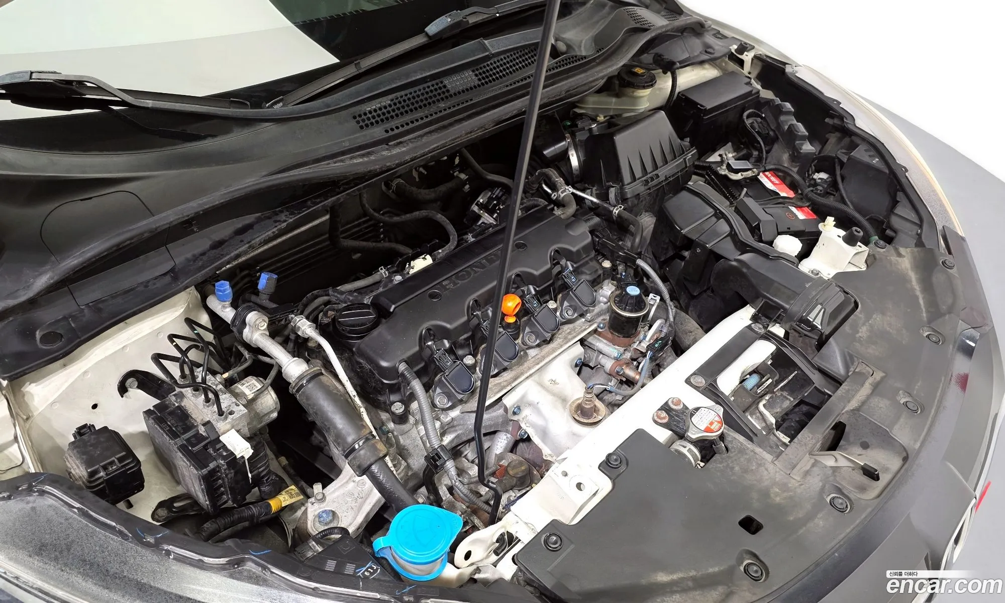 Honda HR-V 2016 3HGRU5850GM200040 — 12