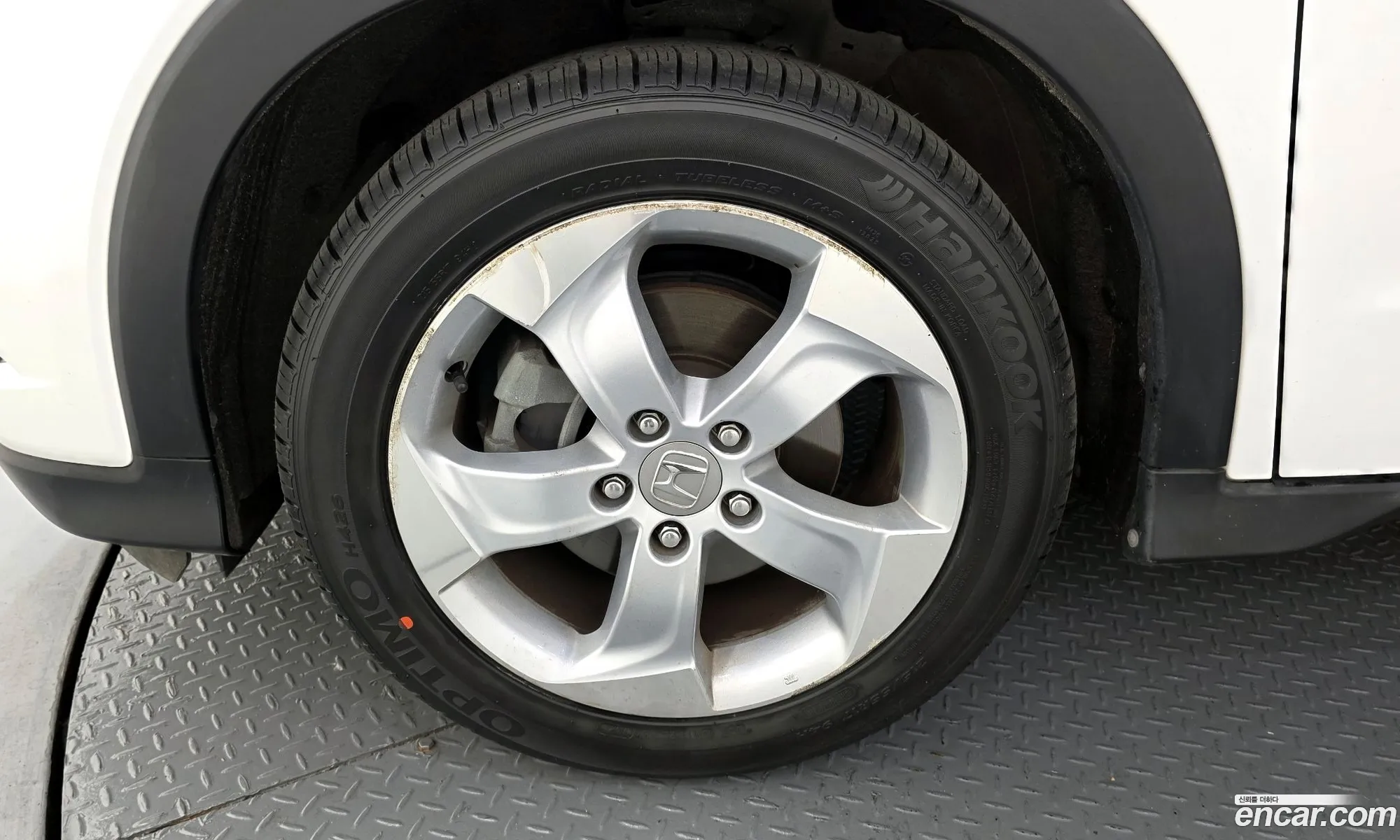 Honda HR-V 2016 3HGRU5850GM200040 — 9