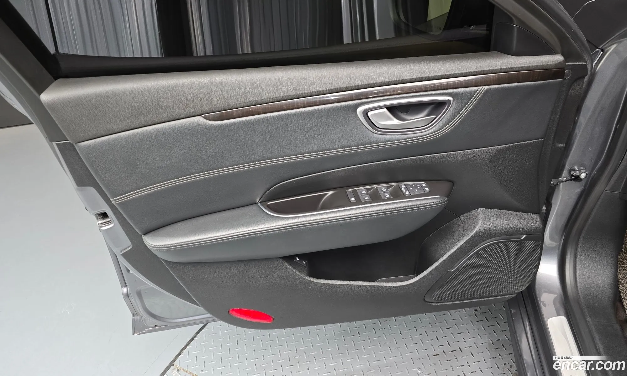Renault Korea (Samsung) SM6 2016 — 4