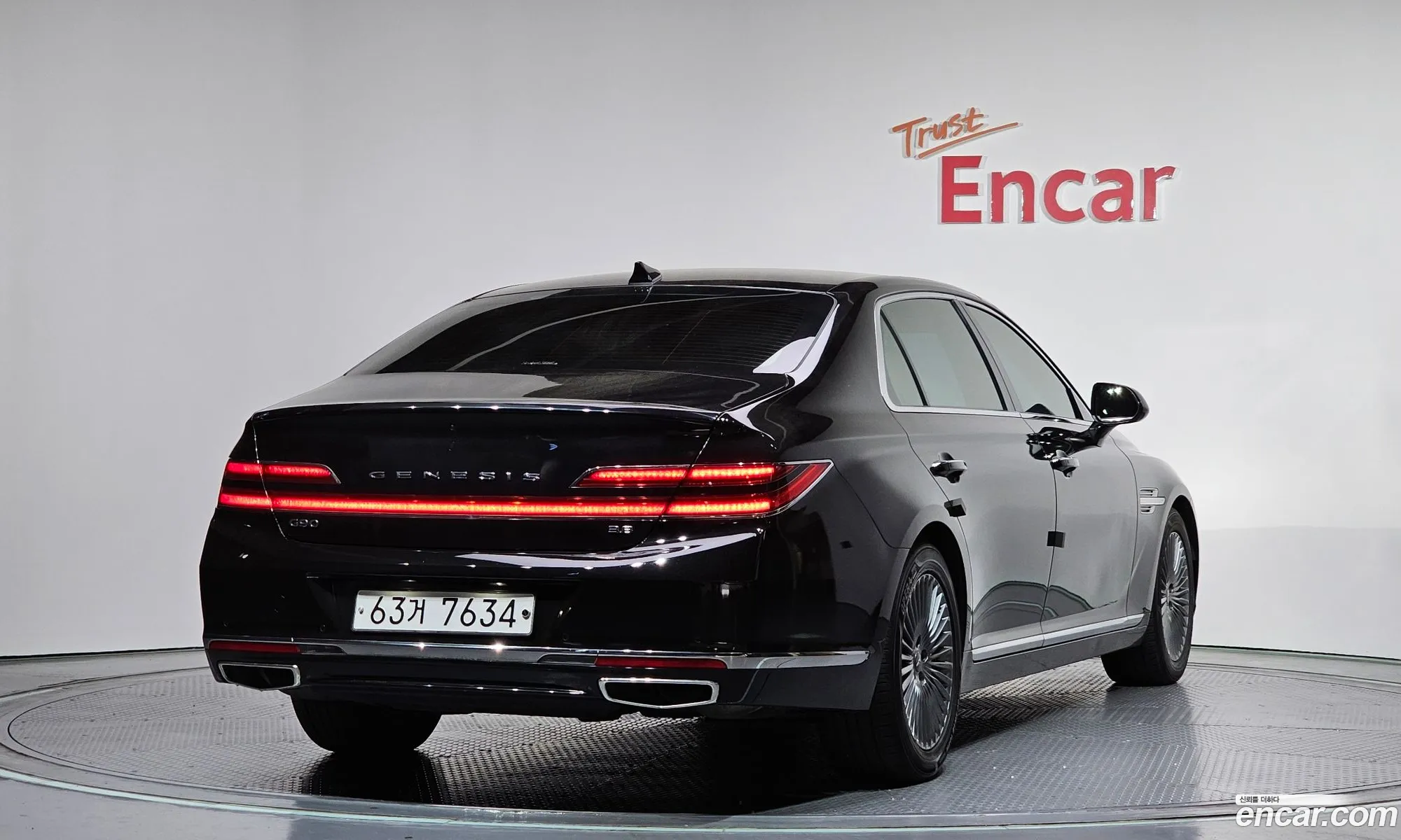 Genesis G90 2018 — 9