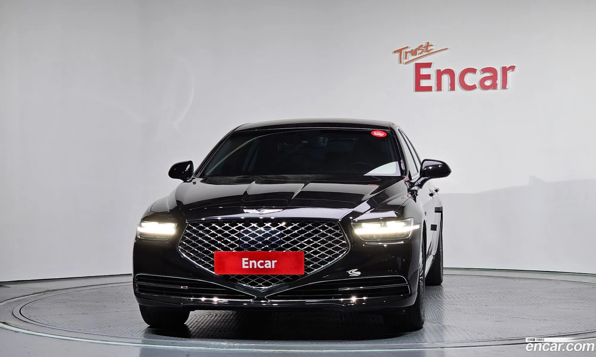 Genesis G90 2018 — 29