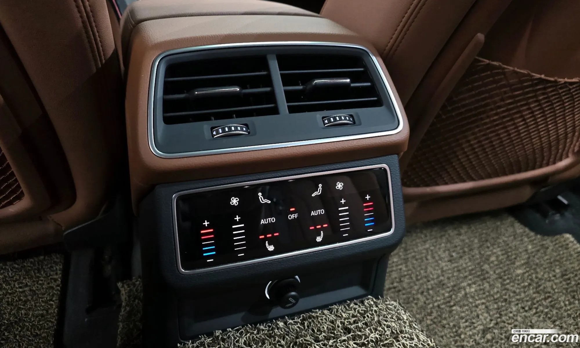 Audi A6 2020 WAUZZZF26LN075980 — 19