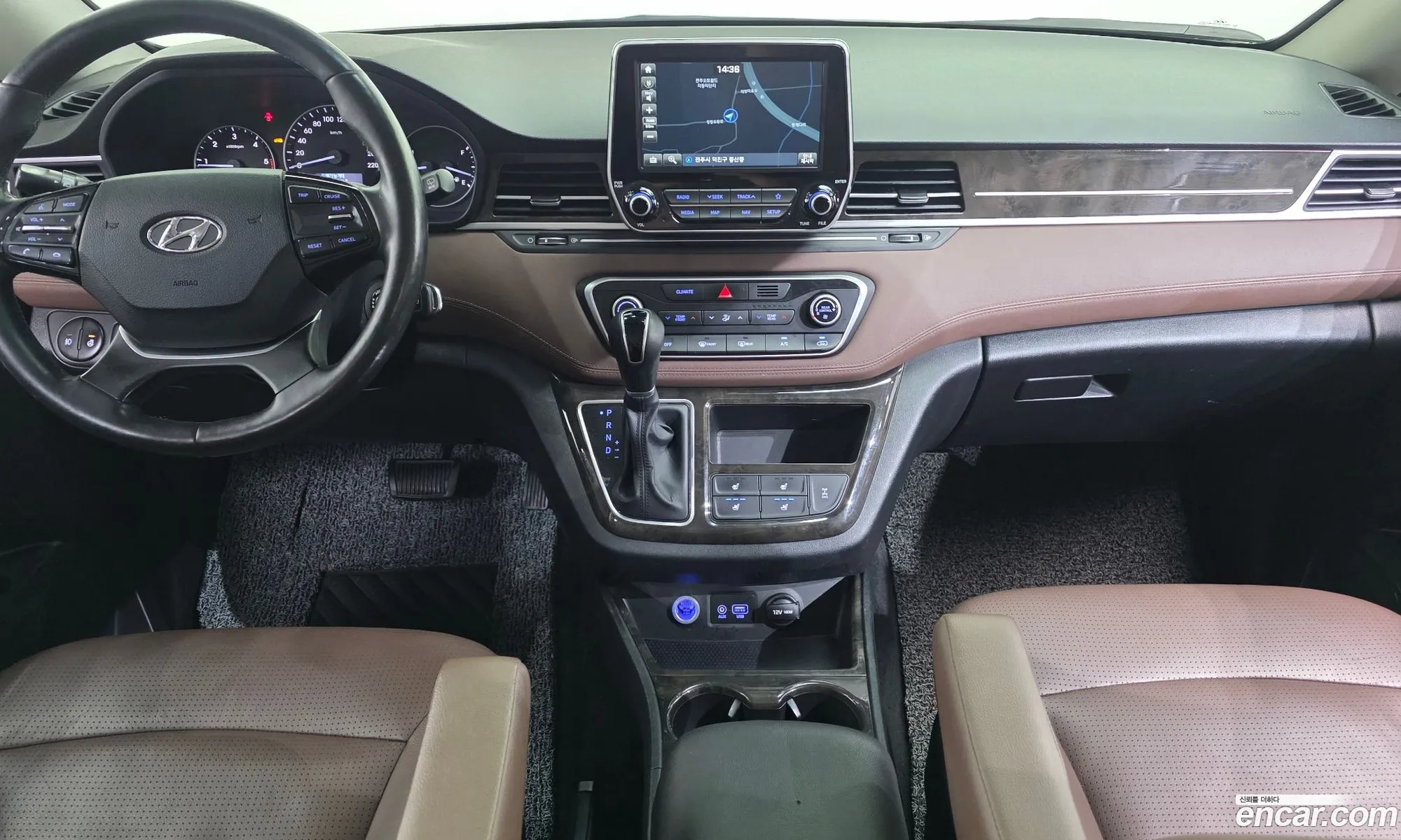 Hyundai Grand Starex 2018 — 5