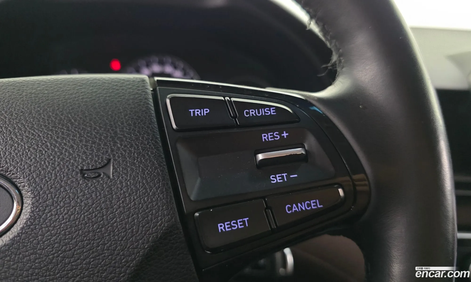 Hyundai Grand Starex 2018 — 25