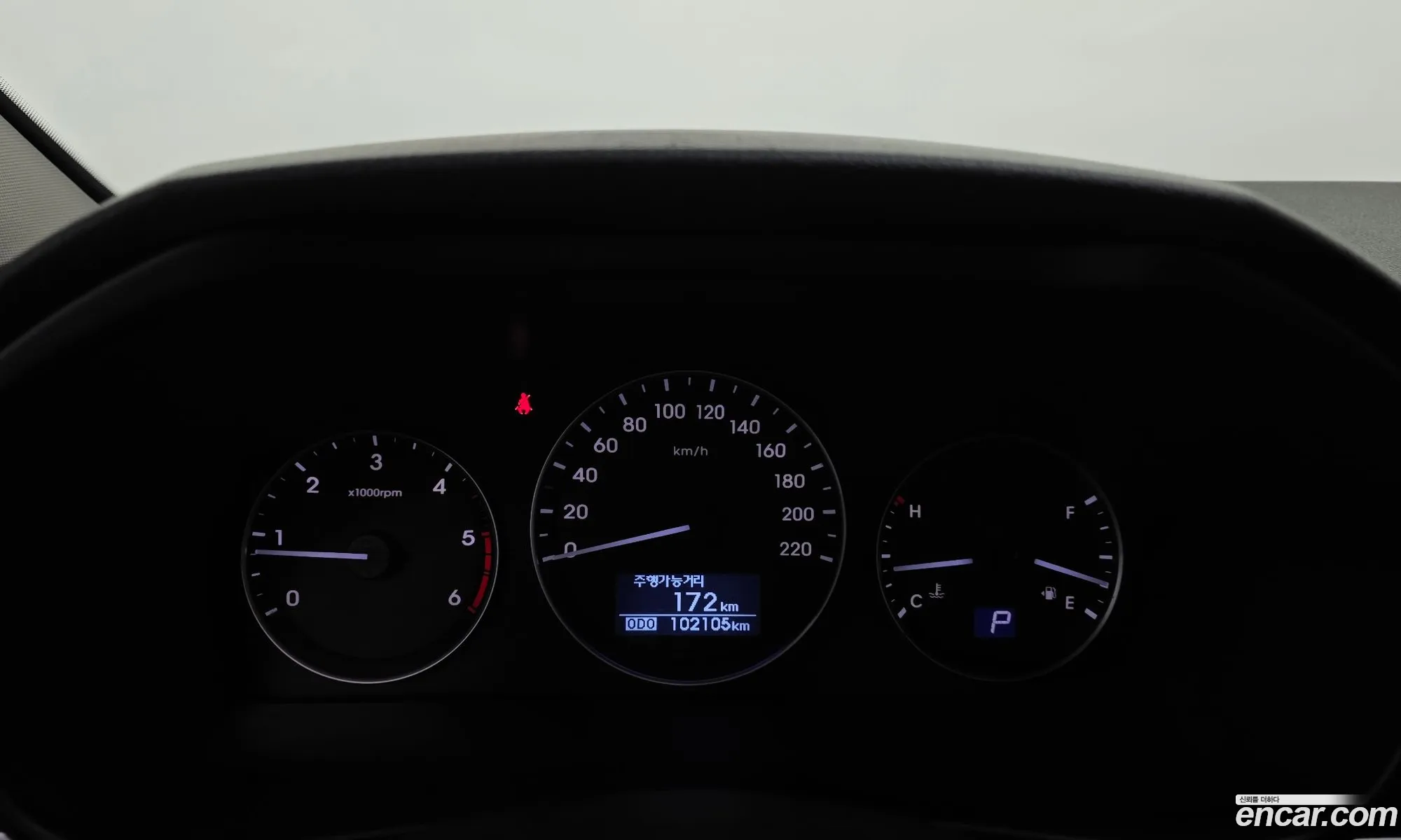 Hyundai Grand Starex 2018 — 23