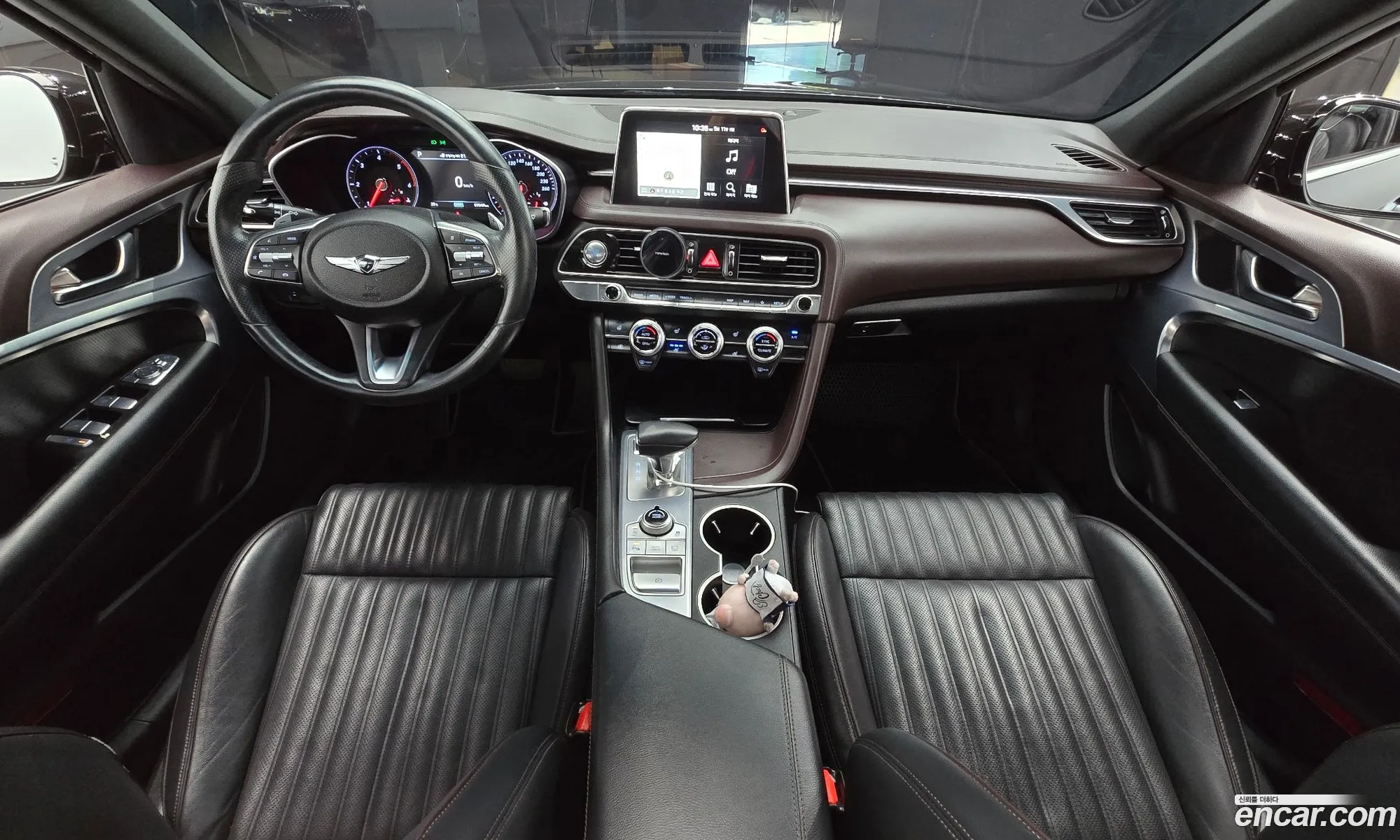 Genesis G70 2019 KMTG441BDKU038445 — 8
