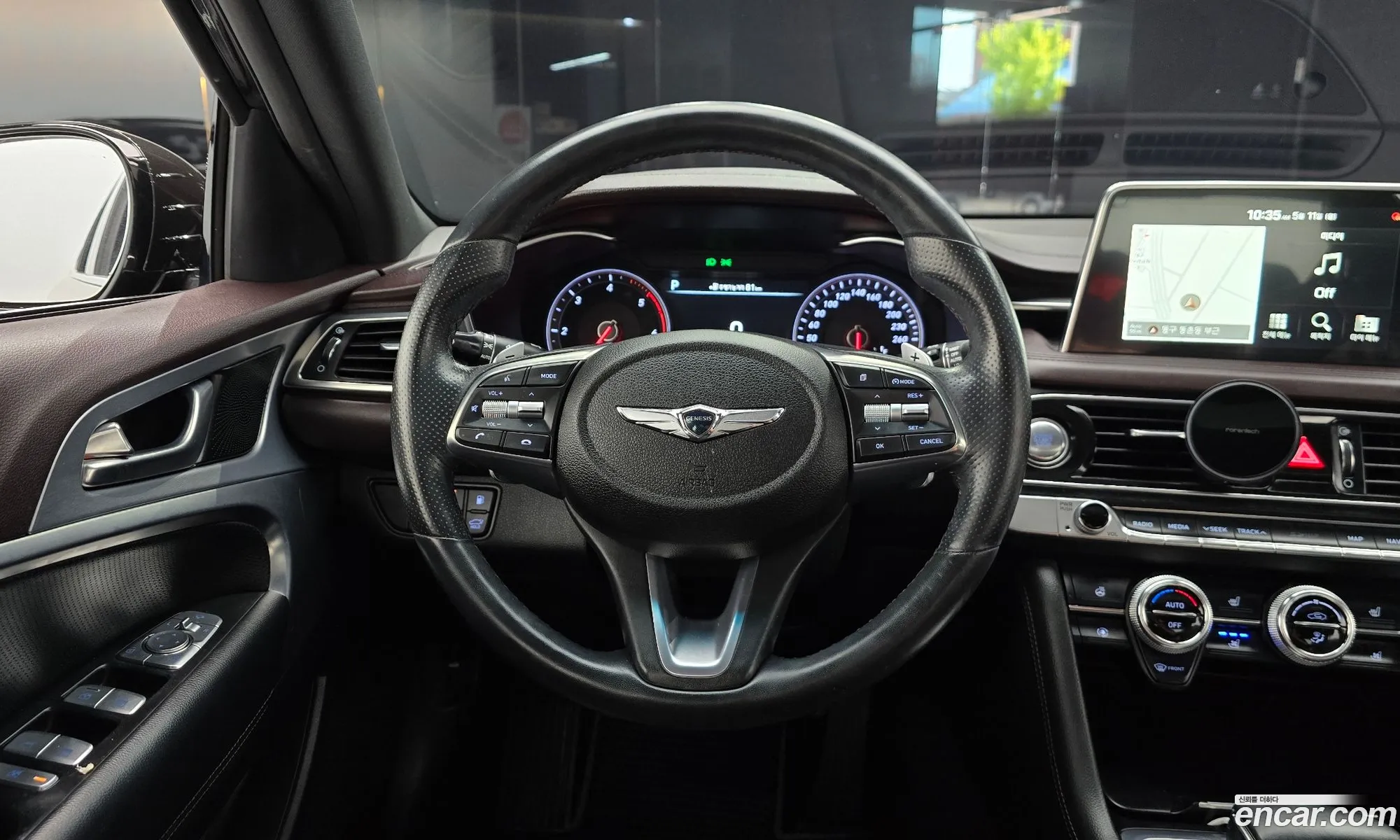 Genesis G70 2019 KMTG441BDKU038445 — 18