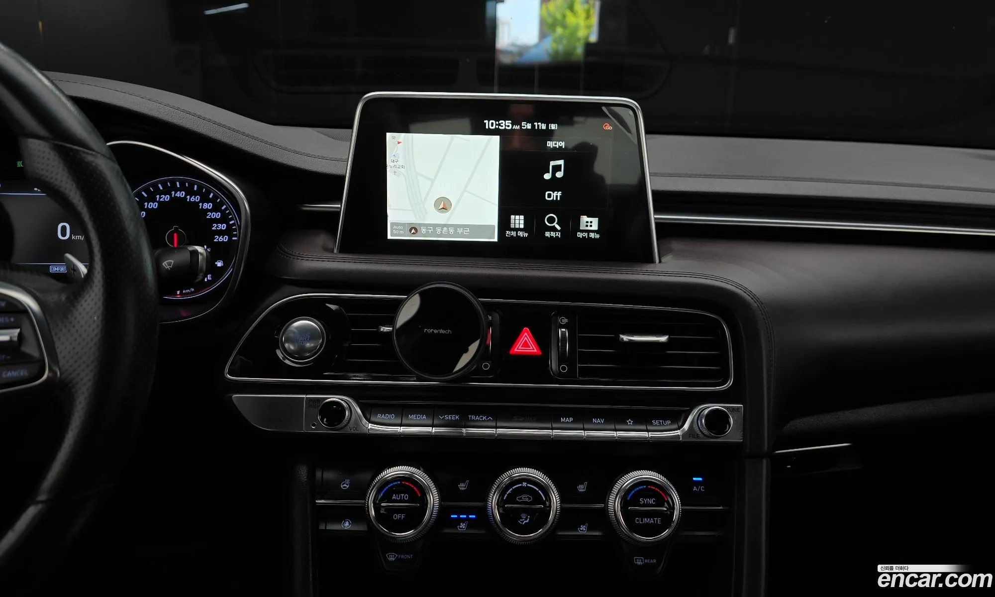 Genesis G70 2019 KMTG441BDKU038445 — 6