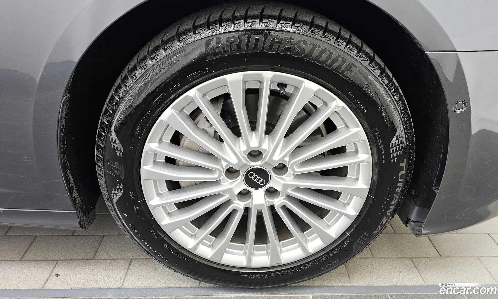 Audi A6 2021 WAUZZZF23MN016175 — 11